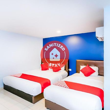 Oyo 503 Hotel Aromas Jb Johor Bahru Exterior photo