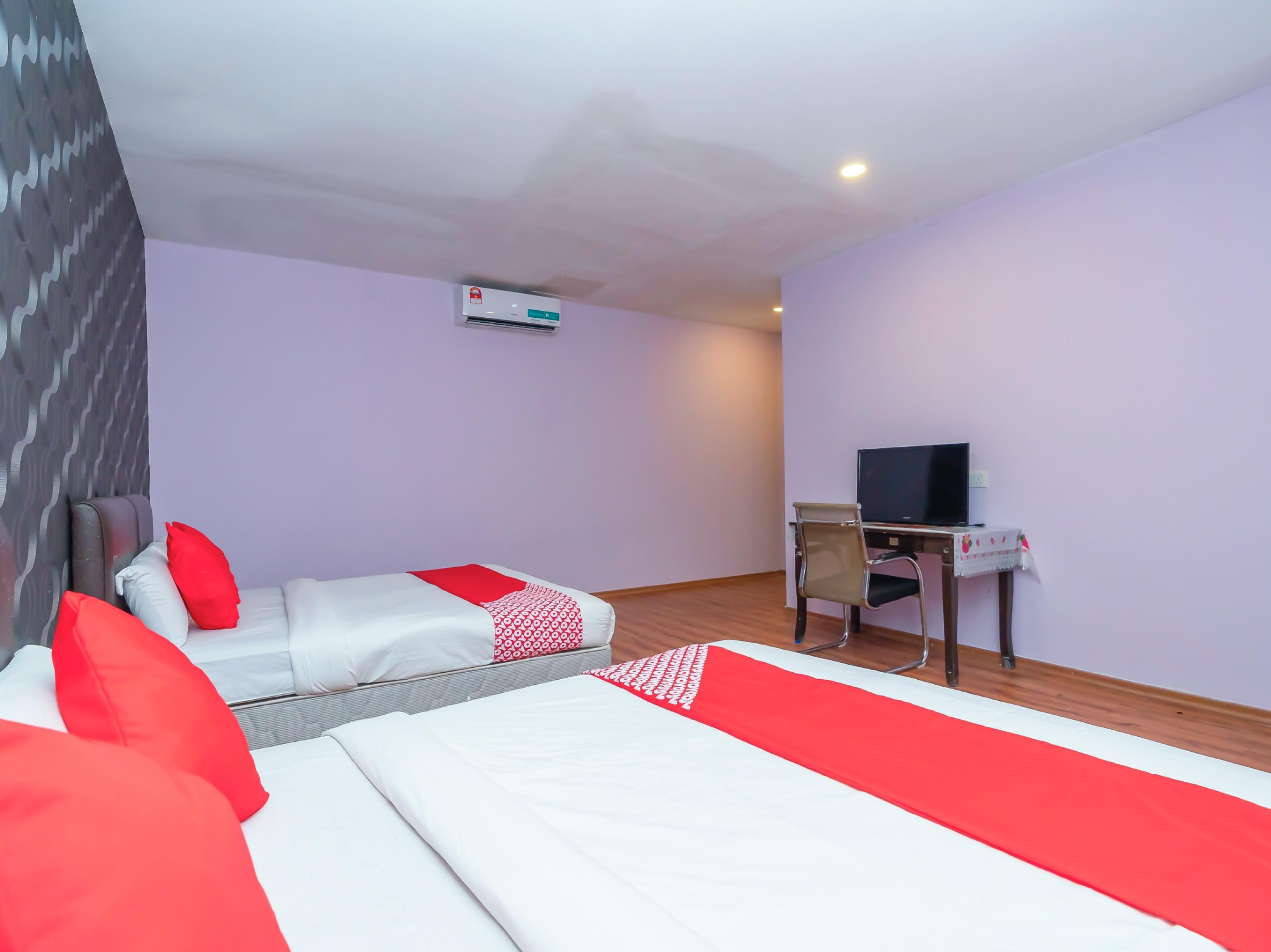 Oyo 503 Hotel Aromas Jb Johor Bahru Exterior photo