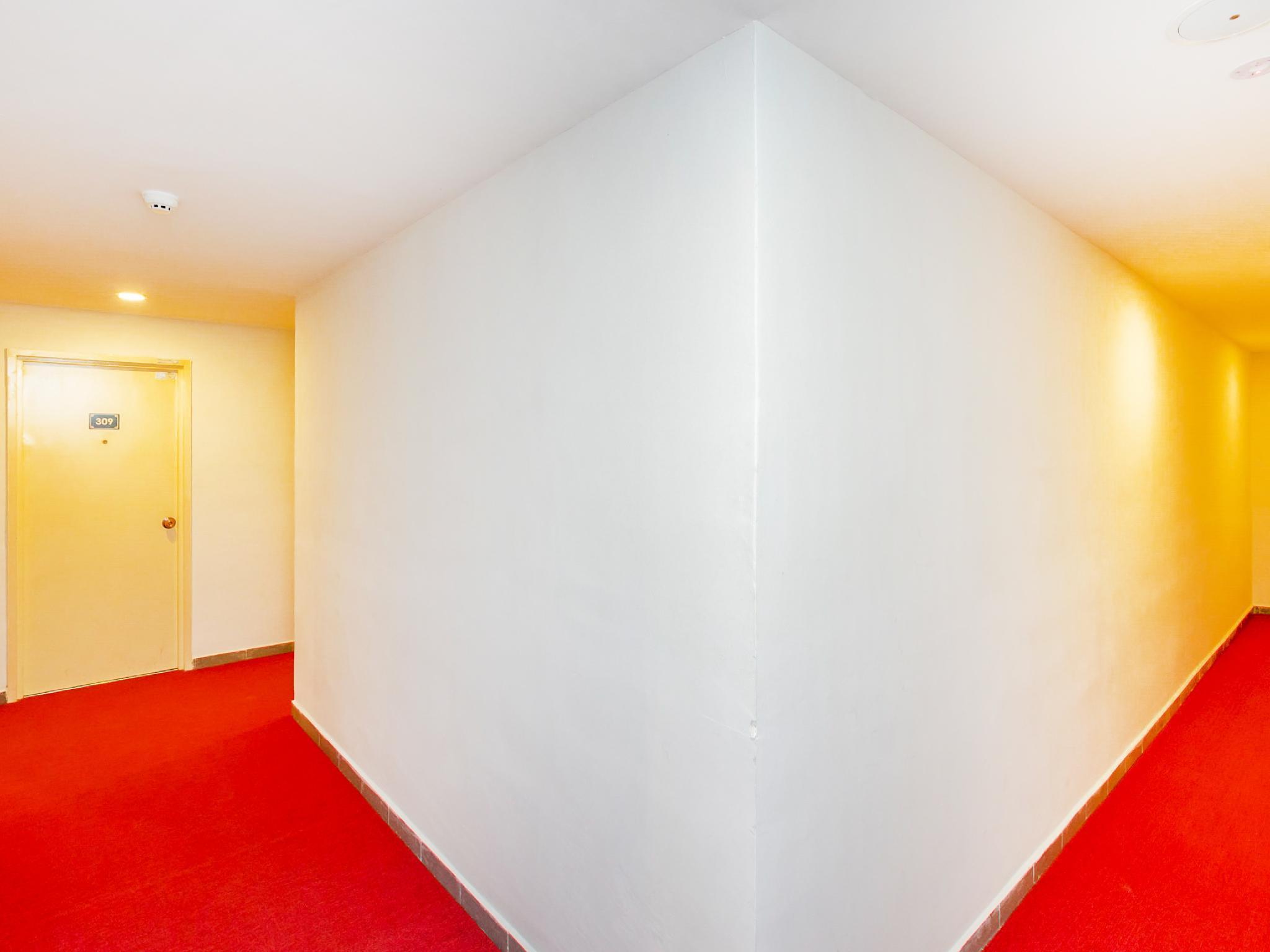Oyo 503 Hotel Aromas Jb Johor Bahru Exterior photo