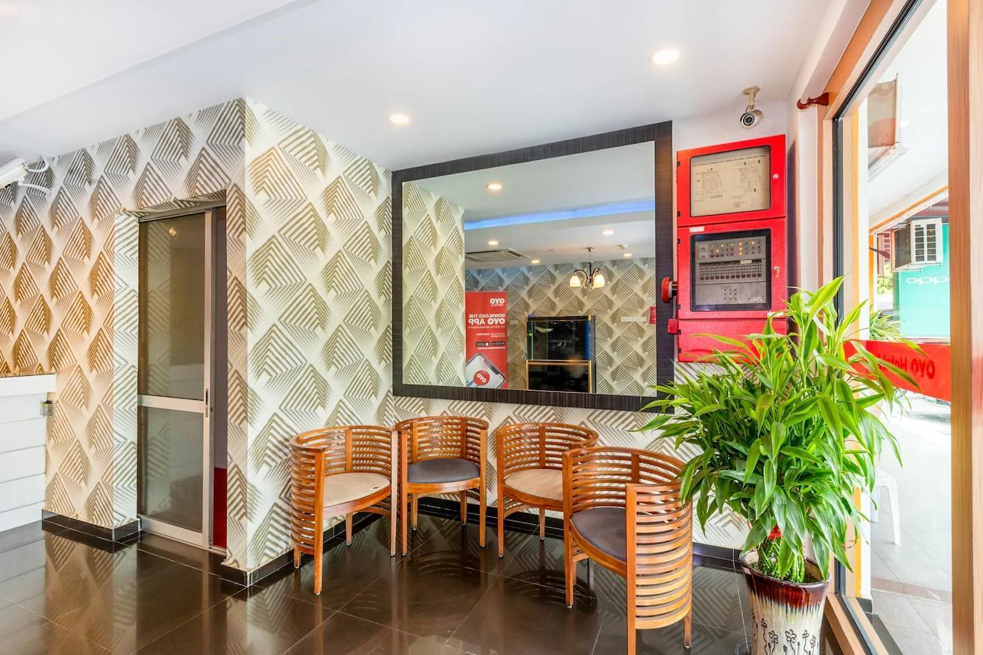 Oyo 503 Hotel Aromas Jb Johor Bahru Exterior photo