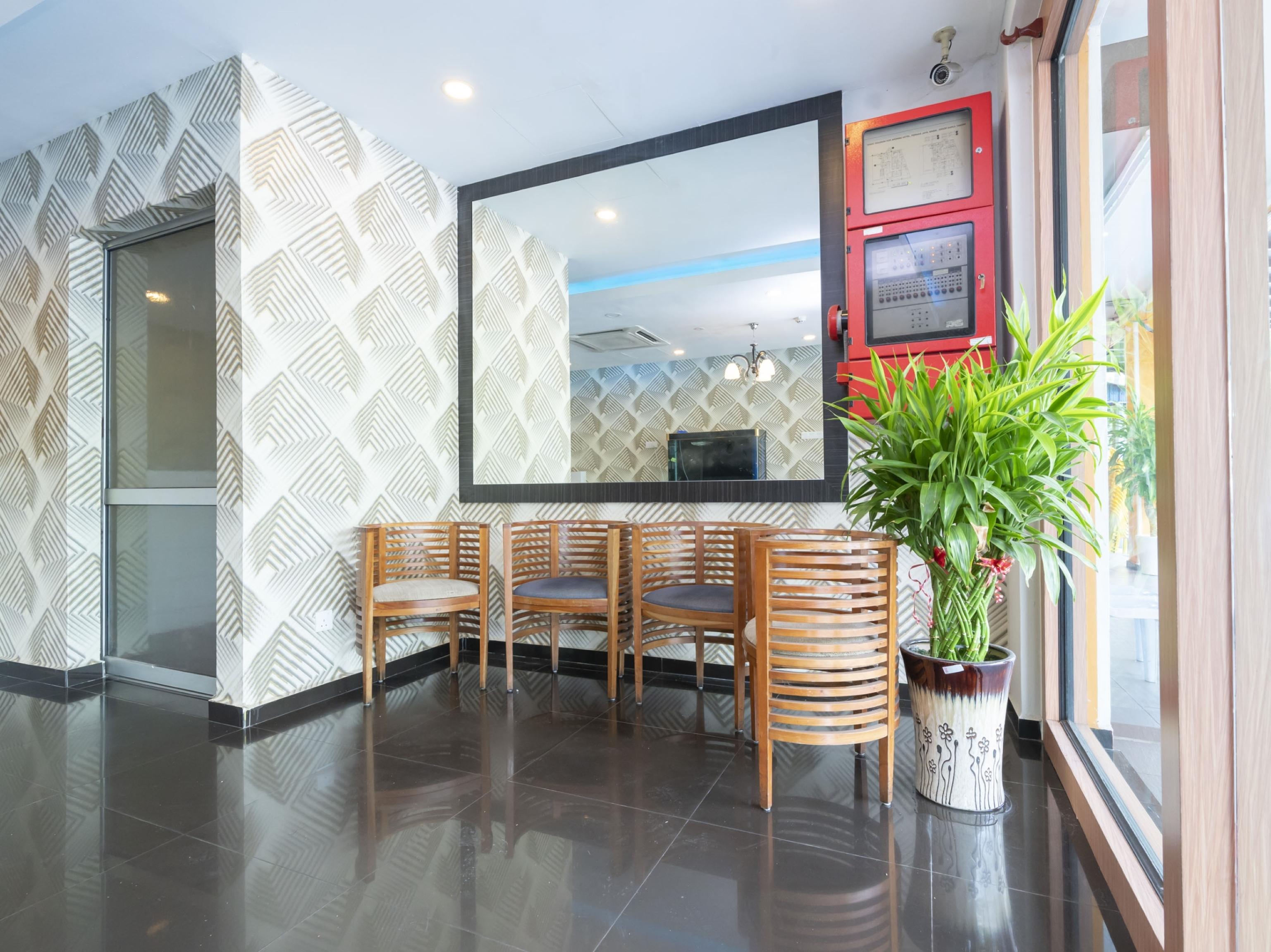 Oyo 503 Hotel Aromas Jb Johor Bahru Exterior photo